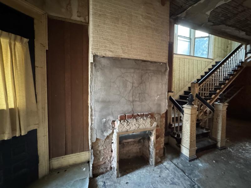 Sale Photo Thumbnail #15