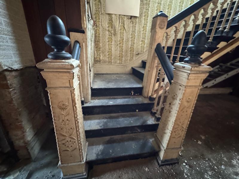 Sale Photo Thumbnail #34