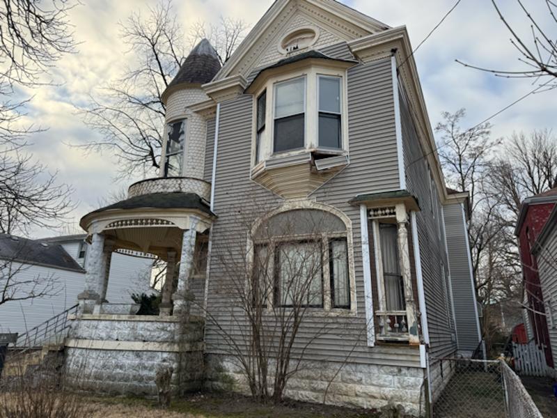 Sale Photo Thumbnail #5