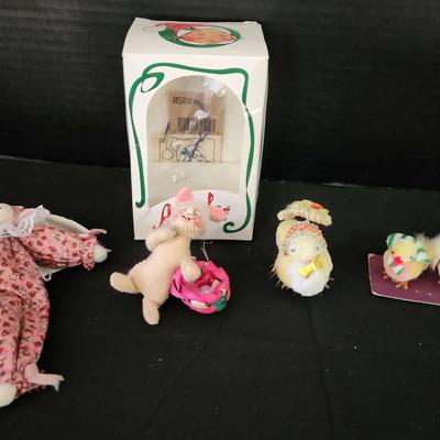 6 Miniature Rabbits & Chickens - Vintage Annalee Bunny in Box, Rag Doll, & Mini Colorful Chickens