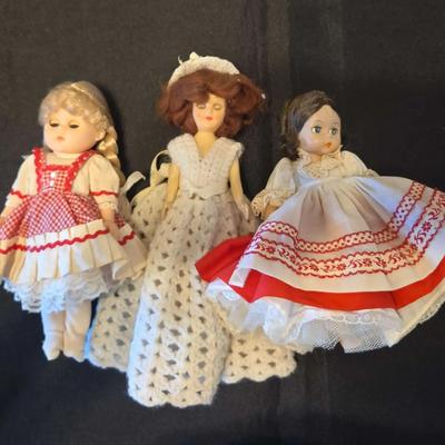 (3) Vintage Madame Alexander Dolls - 8" - International Series - Russia #574