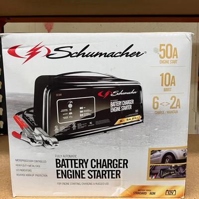 Schumacher SC1361 50A 12V Battery Charger and Engine Starter