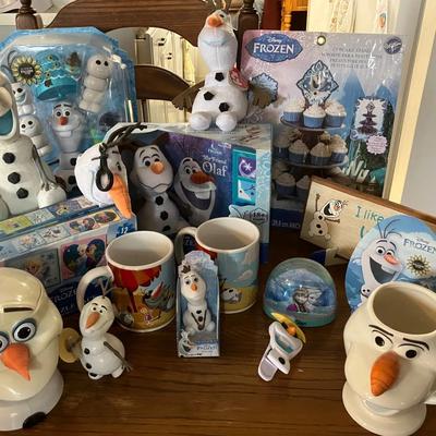 Frozen/Olaf Collectibles