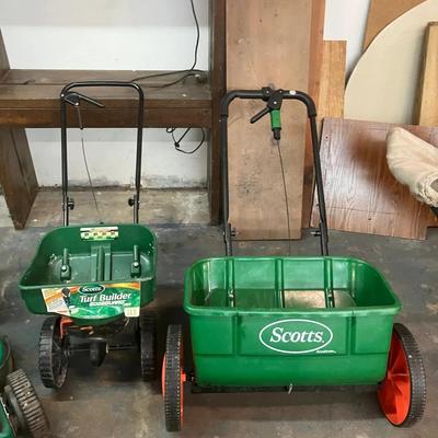 Pair of Scotts Drop Spreaders (CARNEGIE)