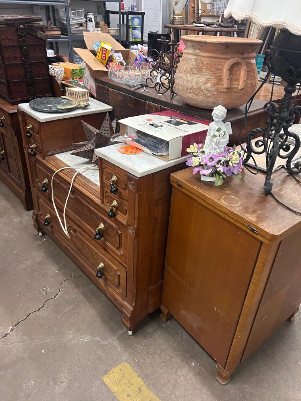 Sale Photo Thumbnail #45