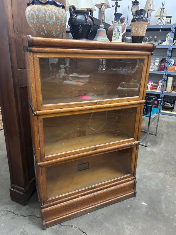 Sale Photo Thumbnail #44