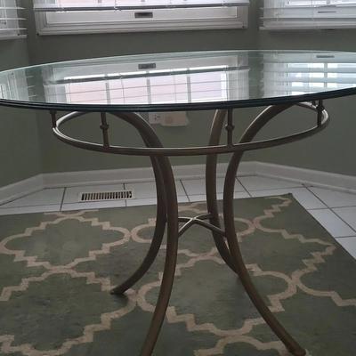 Round Glass Table W/Metal Base