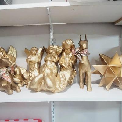 Gold Paperboard Christmas Holiday Figures Wall And Table 