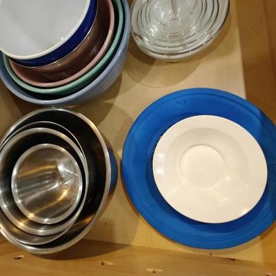 Mixing Bowl Lot
