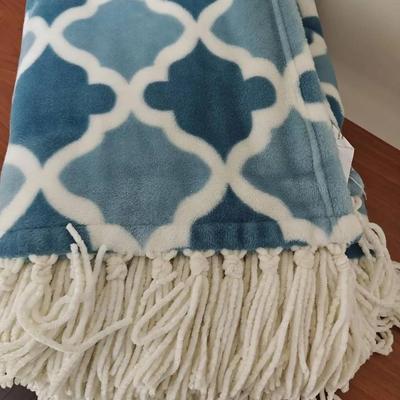 Throw Blanket - Blues and Cream