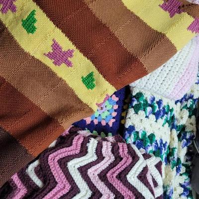 Crochet and Loomed Throws and Lap Blankets Retro Chevron Granny Square Baby Blanket