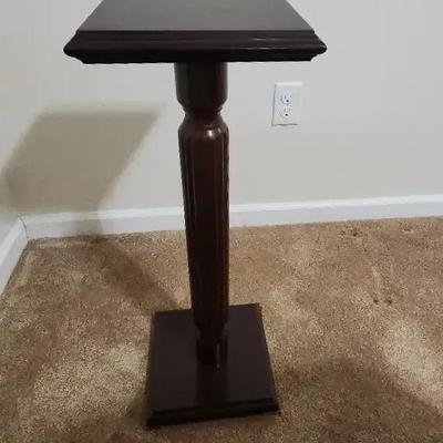 Bombay Mahogany Plant Stand