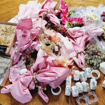 Napkin Rings Coasters and Napkins Collection 