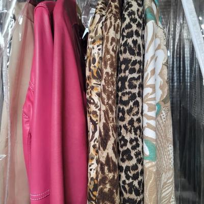Outer Extrovert Leopard and Pink Women's Jackets Size 12/14