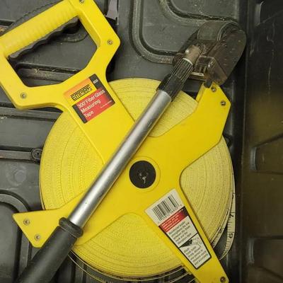 Rolling Tape Measures Continous And 300ft