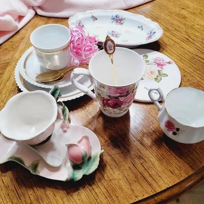 Rose Floral and Gold Cabinet and Display Dishes and Teacups - See Photos for Details