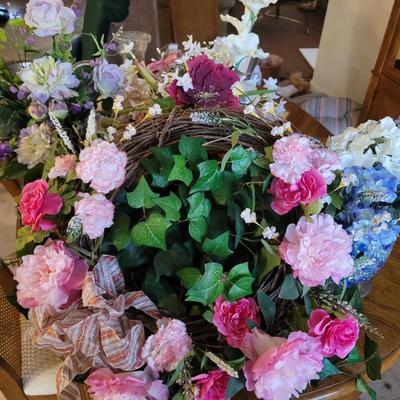 Faux Flower Collection Vases And Wreath