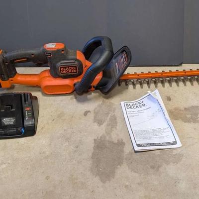 Black+Decker 40V MAX Cordless Hedge Trimmer w/ Battery, Charger & Manual
