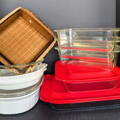 PYREX - Assorted Glass Bakeware 