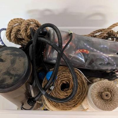 Mixed Lot of Rope, Twine, Bungee Cords & Cable/Zip Ties