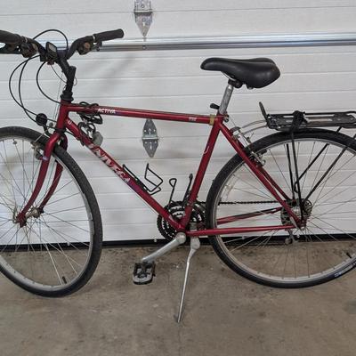 Univega Activa Trail Hybrid Bike with Rear Cargo Rack