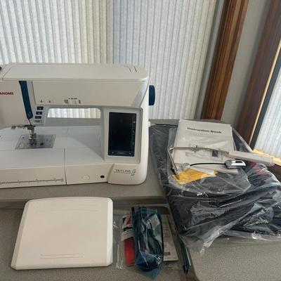 Janome Skyline S7 Sewing Machine – Model 863AU
