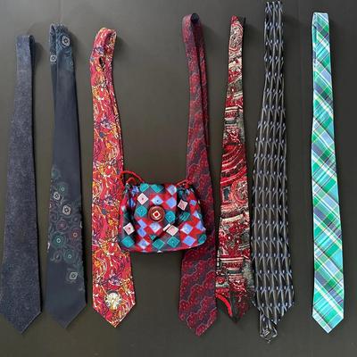 Auction Listing — Vintage Accessories Lot | 7 Neckties & Handmade Purse