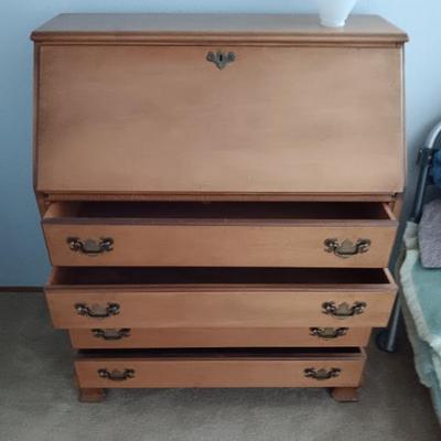 Sale Photo Thumbnail #75