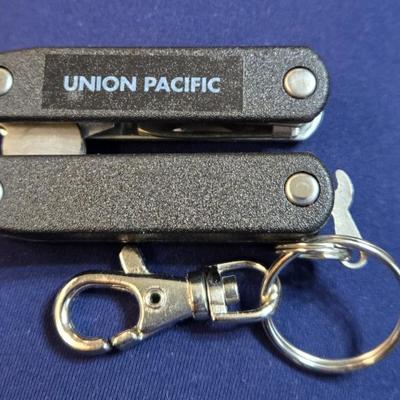 Sale Photo Thumbnail #244