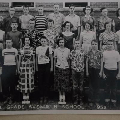 Sale Photo Thumbnail #192