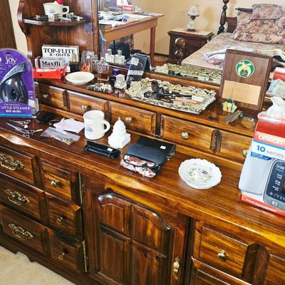 Sale Photo Thumbnail #41