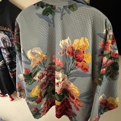 Sale Photo Thumbnail #227