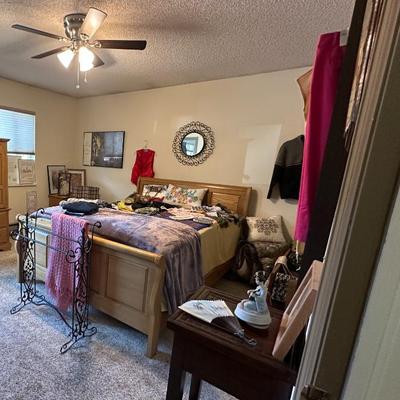 Sale Photo Thumbnail #191