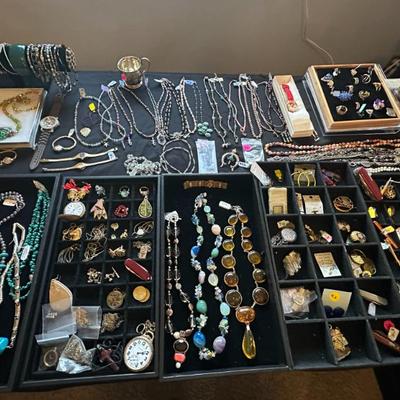 Sale Photo Thumbnail #107