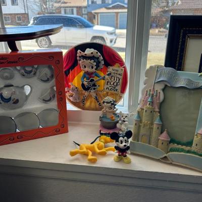 Sale Photo Thumbnail #131