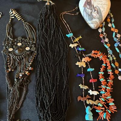 Sale Photo Thumbnail #100