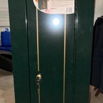 New Stack-on* Gun Cabinet 