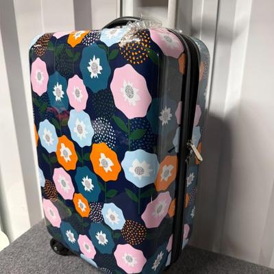 Sale Photo Thumbnail #100