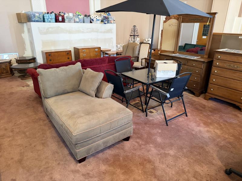 Sale Photo Thumbnail #17