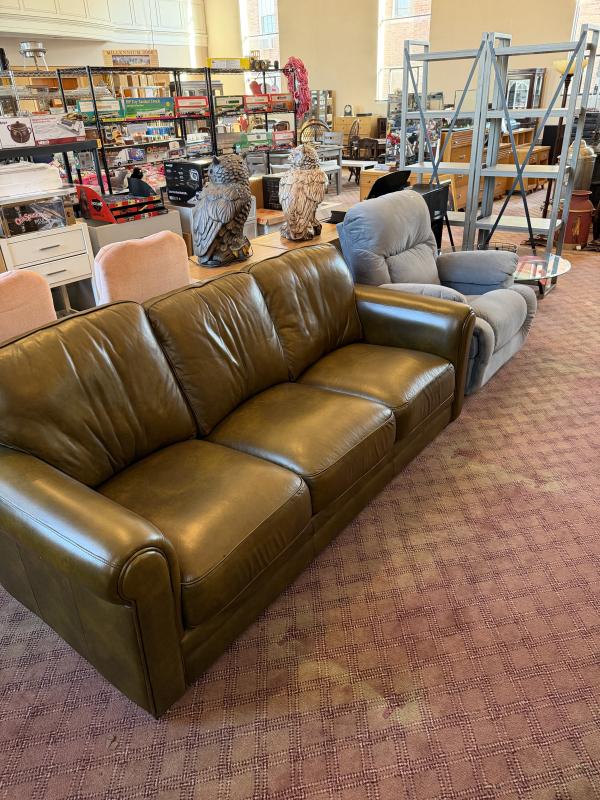 Sale Photo Thumbnail #2