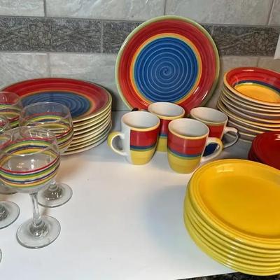 Royal Norfolk Mambo stoneware dinnerware