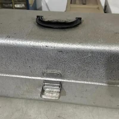 Umco Vintage Fishing Tackle Box With Tackle