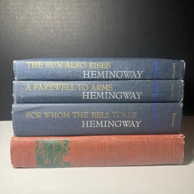Vintage Ernest Hemingway Novels