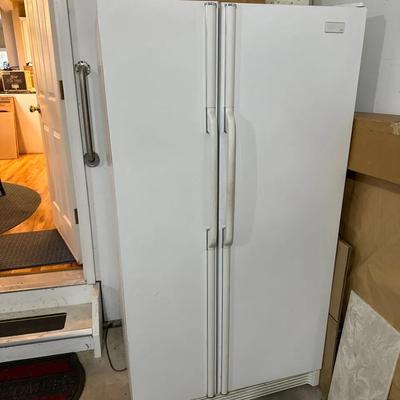 Maytag Side By Side Refridgerator