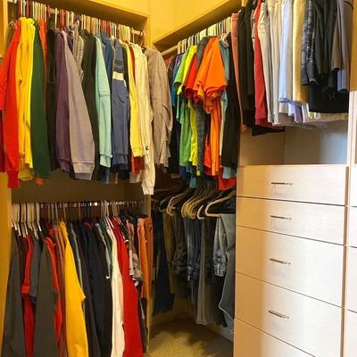 Men’s Casual Closet