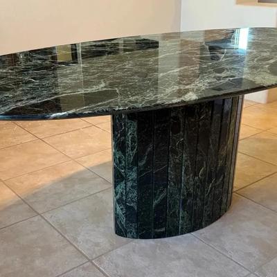 Vermont Marble Green Oval Pedestal Dining Table