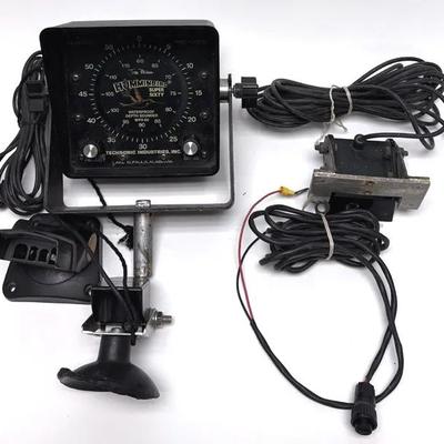 "Humminbird" Super Sixty Depth Sounder with Transom-Mount Transducer and "MS-M Mount" 
