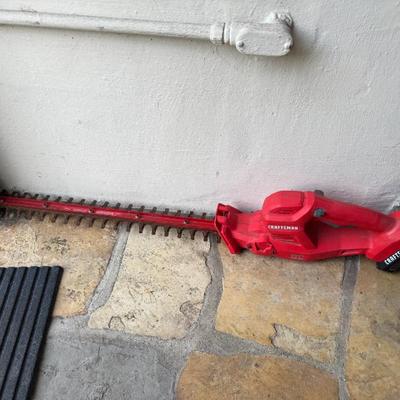 Sale Photo Thumbnail #50