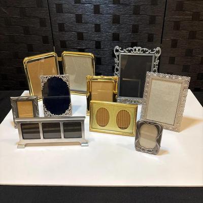 Collection of Small Photo Frames (Gold, Silver, Pewter)
