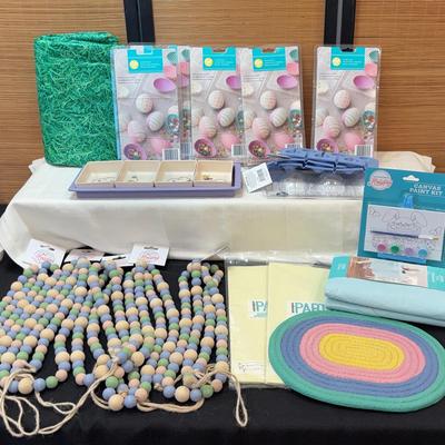 Easter and Spring - Snoopy Serving Dishes, Decorative Beaded Garland, More 